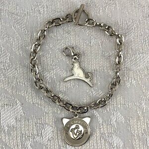 Arm & Hammer Chain Bracelet with A&H Cat & Kitty Krew Sitting White Cat Charms